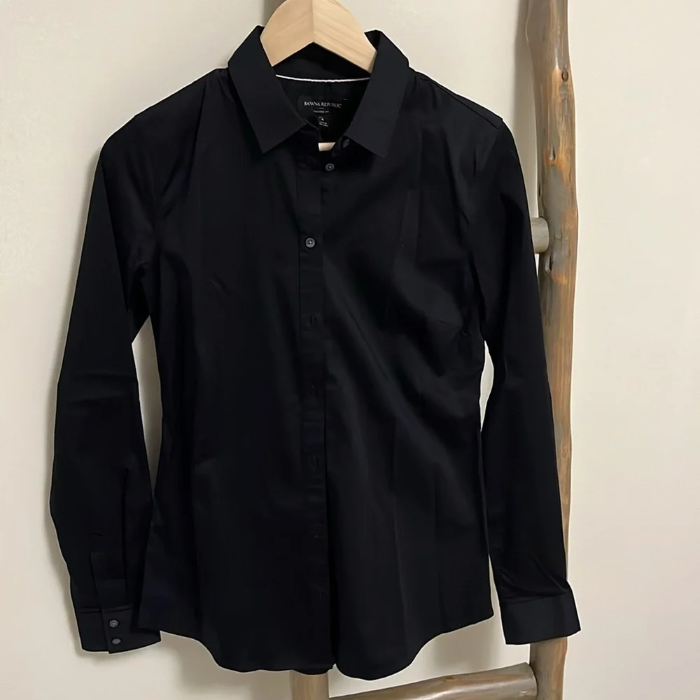 Black button down - Picture 2 of 4